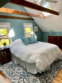 Stay in a Private Ensuite at a Historic Colonial Guest House in Voluntown, Connecticut - Voluntown, Connecticut - glamping.directory