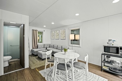 Luminous Tiny House with Swimming Pool in Fort Lauderdale, Florida - Fort Lauderdale, Florida - glamping.directory