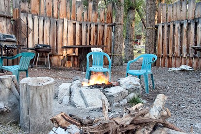 Cozy Cabin for Groups near Hot Springs in Nathrop, Colorado - Buena Vista, Colorado - glamping.directory