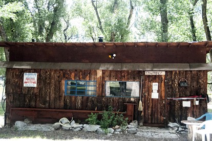 Cozy Cabin for Groups near Hot Springs in Nathrop, Colorado - Buena Vista, Colorado - glamping.directory