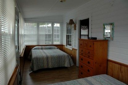 Spacious Cottage Rental Ideal for Group Getaway near Lake Winnipesaukee - Weirs Beach, New Hampshire - glamping.directory