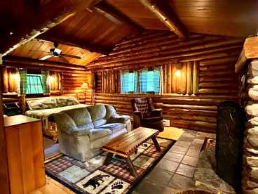 Romantic Cabin Beside a Peaceful Brook in the White Mountains of New Hampshire - Lisbon, New Hampshire - glamping.directory