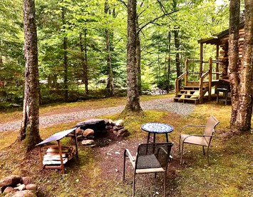 Romantic Cabin Beside a Peaceful Brook in the White Mountains of New Hampshire - Lisbon, New Hampshire - glamping.directory