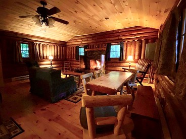 Romantic Cabin Beside a Peaceful Brook in the White Mountains of New Hampshire - Lisbon, New Hampshire - glamping.directory