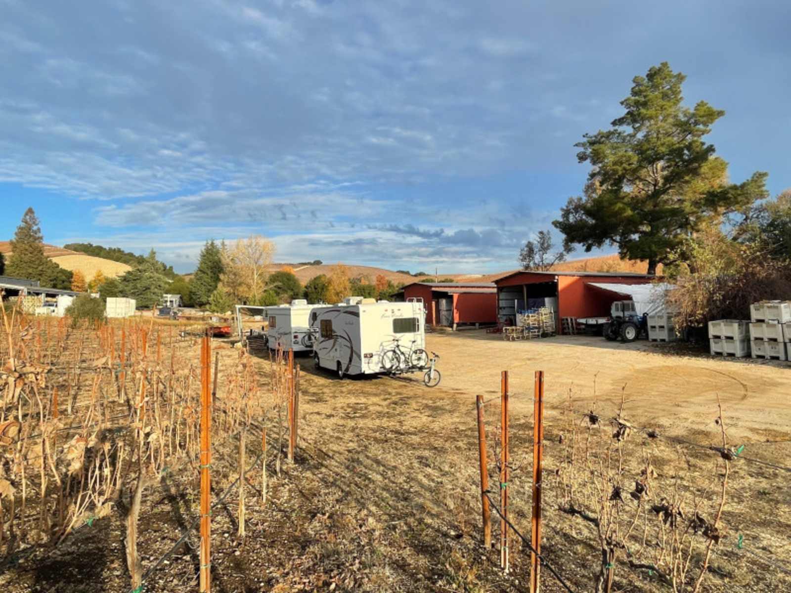 Dark Star Cellars - Paso Robles, California - glamping.directory