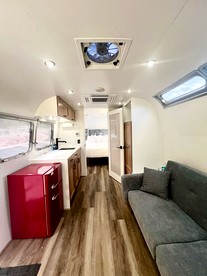 Gorgeous Airstream near East Zion National Park, Perfect for a Unique Glamping Experience - Orderville, Utah - glamping.directory