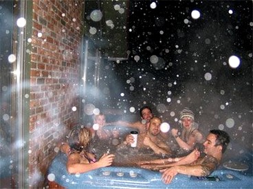 Rustic Vacation Rental for Large Groups in the Green Mountains of Vermont - Killington, Vermont - glamping.directory