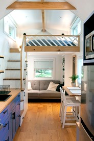 Cozy Tiny House within Historic Botanical Gardens in Philadelphia, Pennsylvania - Philadelphia, Pennsylvania - glamping.directory