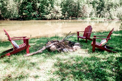 Fantastic Cottage with Fire Pit and River Access in Bellaire, Michigan - Bellaire, Michigan - glamping.directory