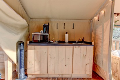 Amazing Tented Cabin with Awesome Sights in Johnson City, Texas - glamping.directory