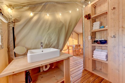 Amazing Tented Cabin with Awesome Sights in Johnson City, Texas - Johnson City, Texas - glamping.directory