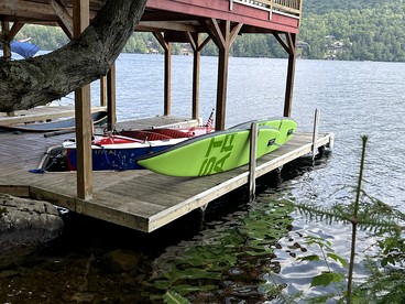 Secluded Waterfront Estate with Boathouse & Panoramic Views in Lake Placid, New York - Lake Placid, New York - glamping.directory