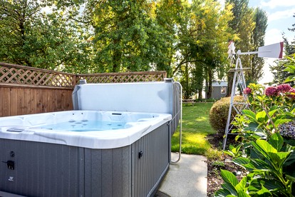 Tranquil Lynden Accommodation Ideal for Glamping near Bellingham, Washington - Lynden, Washington - glamping.directory