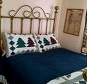 Romantic Staycation near Shawnee in Holdenville, Oklahoma - Holdenville, Oklahoma - glamping.directory