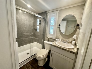 Serene Tiny Retreat with Amazing Hiking Trails in Tennessee - Tracy City, Tennessee - glamping.directory