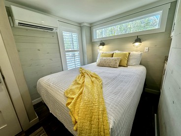 Serene Tiny Retreat with Amazing Hiking Trails in Tennessee - Tracy City, Tennessee - glamping.directory