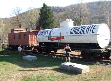 Vintage Caboose Rental in Historic Small Town near Springfield, Massachusetts - glamping.directory