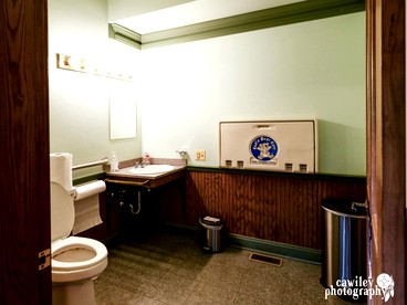 Vintage Caboose Rental in Historic Small Town near Springfield, Massachusetts - Cambridge, Massachusetts - glamping.directory