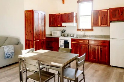Secluded Cabin Rental for a Weekend Getaway near Austin - Austin, Texas - glamping.directory