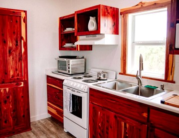 Secluded Cabin Rental for a Weekend Getaway near Austin - Austin, Texas - glamping.directory