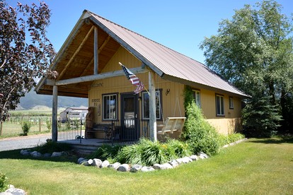 Romantic Cabin Rental with a Delightful Porch near Ennis, Montana - glamping.directory