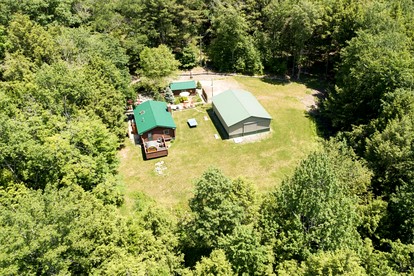 Charming Bluestone Hideaway with Sauna & Private Fire Pit in Margaretville, New York - Margaretville, New York - glamping.directory
