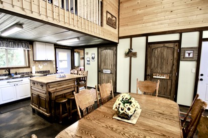 Incredible Secluded Cabin with Fantastic Desert Views in Monticello, Utah - Monticello, Utah - glamping.directory