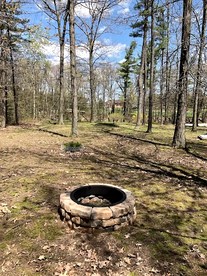 Equipped Cottage Ideal for Groups in Milo, New York - Milo, New York - glamping.directory