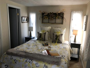 Equipped Cottage Ideal for Groups in Milo, New York - Milo, New York - glamping.directory