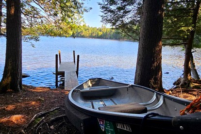 Dreamy Lofted Cabin with Direct Lake Access in Maine - Beaver Cove, Maine - glamping.directory