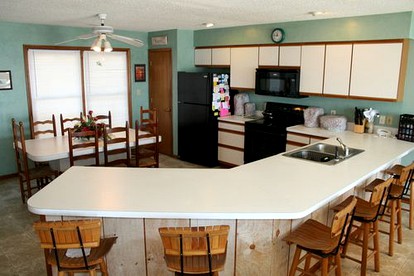 Spacious Oceanfront Cottage near Shallotte River Swamp Park in Holden Beach, North Carolina - Holden Beach, North Carolina - glamping.directory
