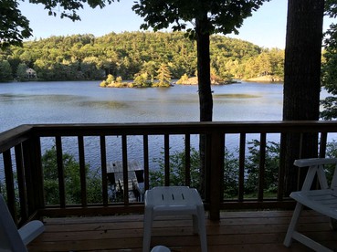 Lakeside Two-Bedroom Vacation Rental Set in the Summer Town of Camden, Maine - Camden, Maine - glamping.directory