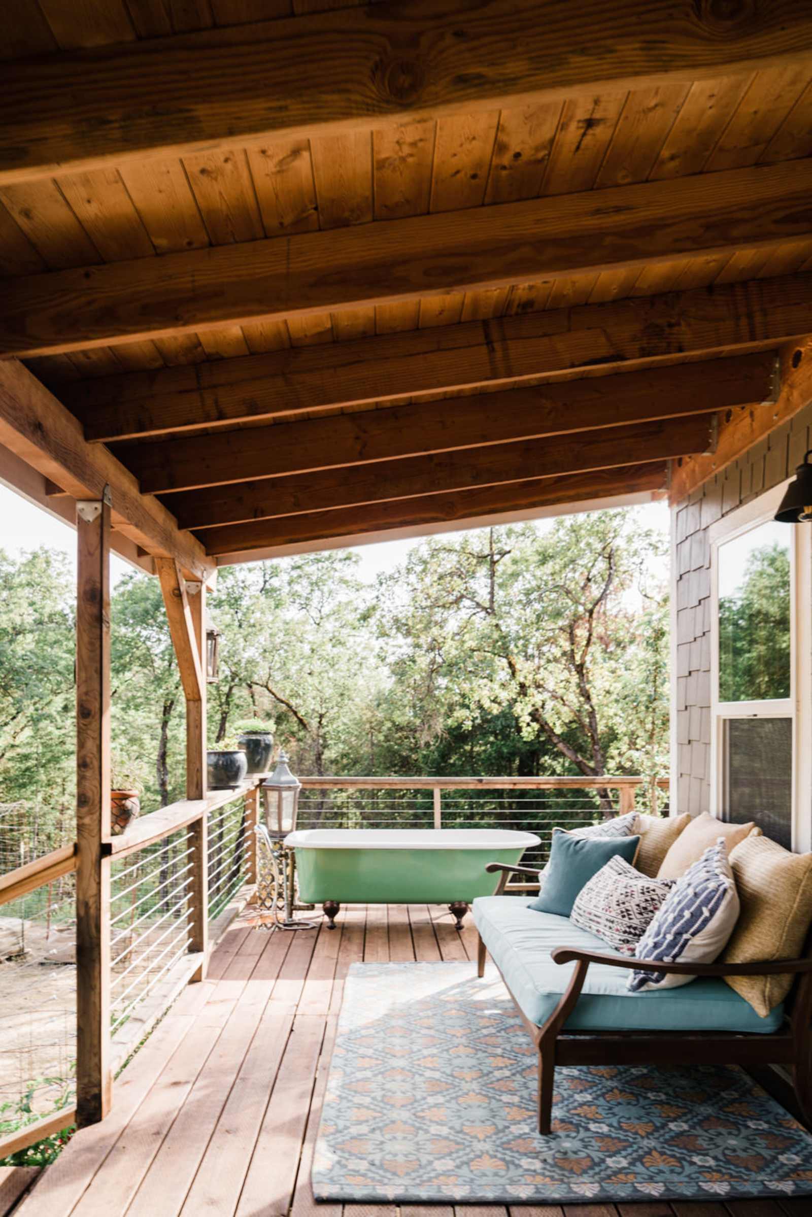 Rollins Lake Retreats & Adventures - Colfax, California - glamping.directory