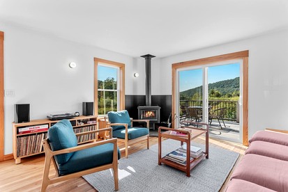 Charming Countryside Escape with Forest Trails & Cozy Comfort in Walton, New York - Walton, New York - glamping.directory