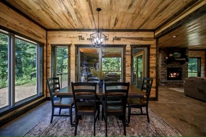 Private Forestview Luxury Cabin with Hot Tub, Foosball Loft & Outdoor Fireplace Near Beavers Bend, Broken Bow, OK - Broken Bow, Oklahoma - glamping.directory