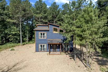 Private Forestview Luxury Cabin with Hot Tub, Foosball Loft & Outdoor Fireplace Near Beavers Bend, Broken Bow, OK - glamping.directory
