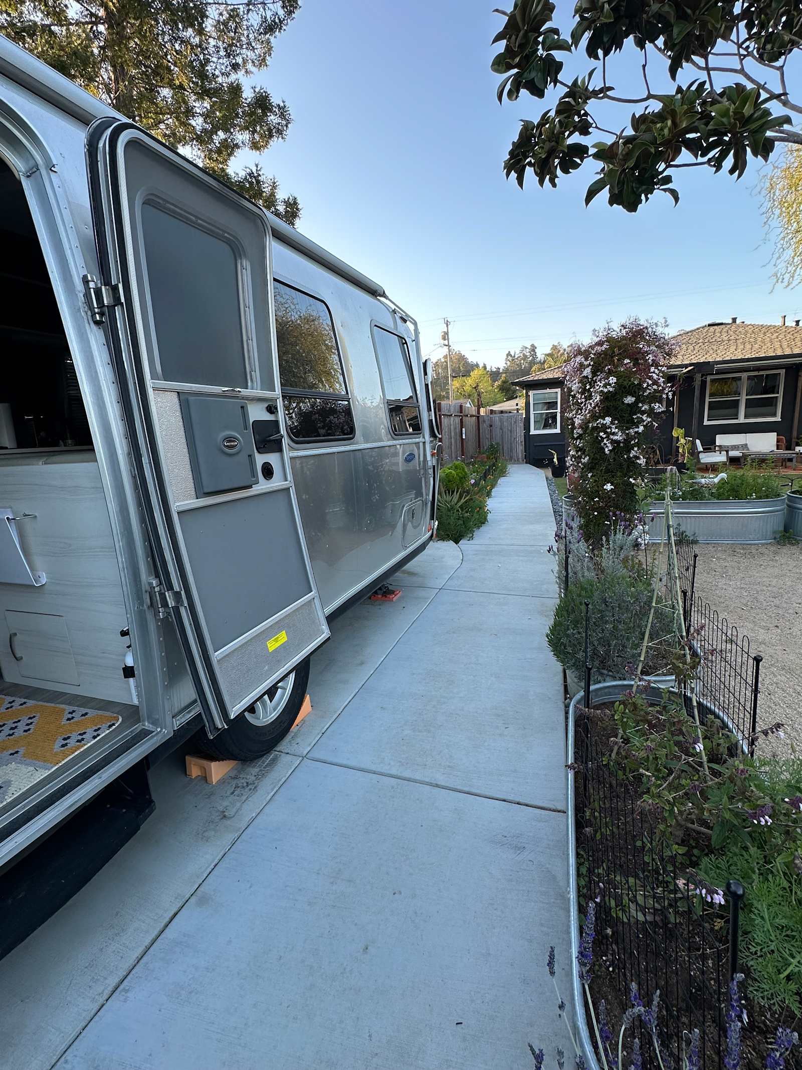 Airstream Glamping in Santa Cruz - Santa Cruz, California - glamping.directory