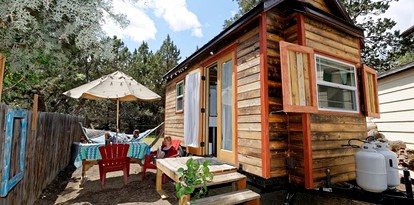 Unique Caravan Rental near Deschutes National Forest, Oregon - glamping.directory