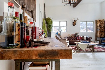 Secluded Cabin Rental Perfect for Upstate NY Glamping - Red Hook, New York - glamping.directory