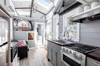 Apple Valley Oasis: Fully Equipped Modern Tiny House Escape - glamping.directory