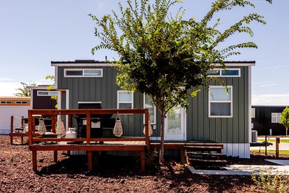 Apple Valley Oasis: Fully Equipped Modern Tiny House Escape - Apple Valley, Utah - glamping.directory