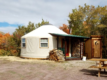 Secluded Cozy Yurt for Luxury Camping near Pocatello, Idaho - glamping.directory