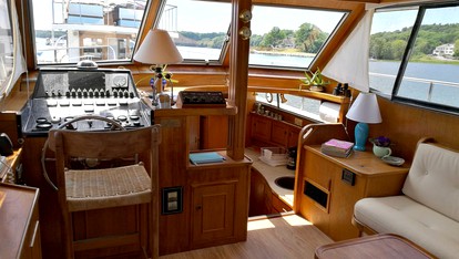 Experience the Magic of Sleeping Your Own Private Yacht in Damariscotta, Maine - Damariscotta, Maine - glamping.directory
