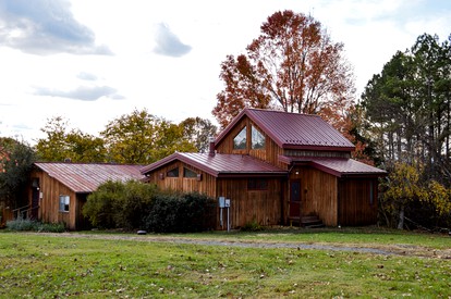 Cozy Cabin for a Yoga Retreat just Outside of Charlottesville, Virginia - Madison, Virginia - glamping.directory