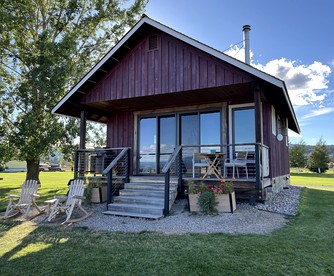 Luxury Flathead Lake Cabin with Stunning Views - Somers, Montana - glamping.directory