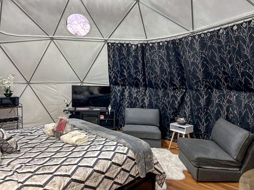 Contrast Cove Dome in Smoky Mountains in Hartford, Tennessee - Hartford, Tennessee - glamping.directory