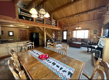 Secluded Montana Cabin with Stunning Madison River Valley Views, Near Ennis, MT - Ennis, Montana - glamping.directory