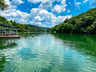 Majestic Waterfront Tennessee Cabin with a Hot Tub at Norris Lake - Speedwell, Tennessee - glamping.directory