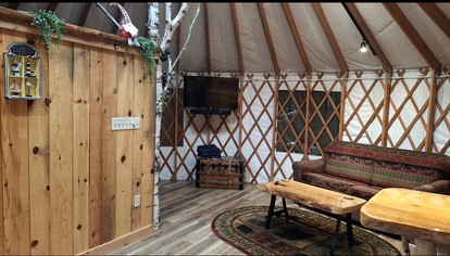 Gorgeous Yurt in the Adirondacks for a Unique Glamping Getaway near Minerva, New York - Minerva, New York - glamping.directory