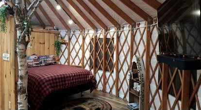 Gorgeous Yurt in the Adirondacks for a Unique Glamping Getaway near Minerva, New York - Minerva, New York - glamping.directory